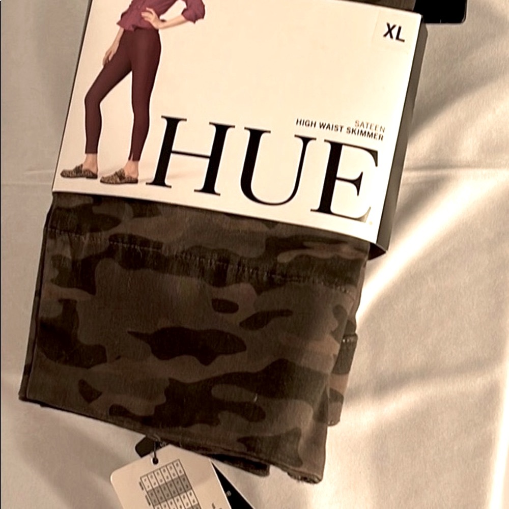 HUE High Waist Skimmer Sateen Womens XL •NWT•